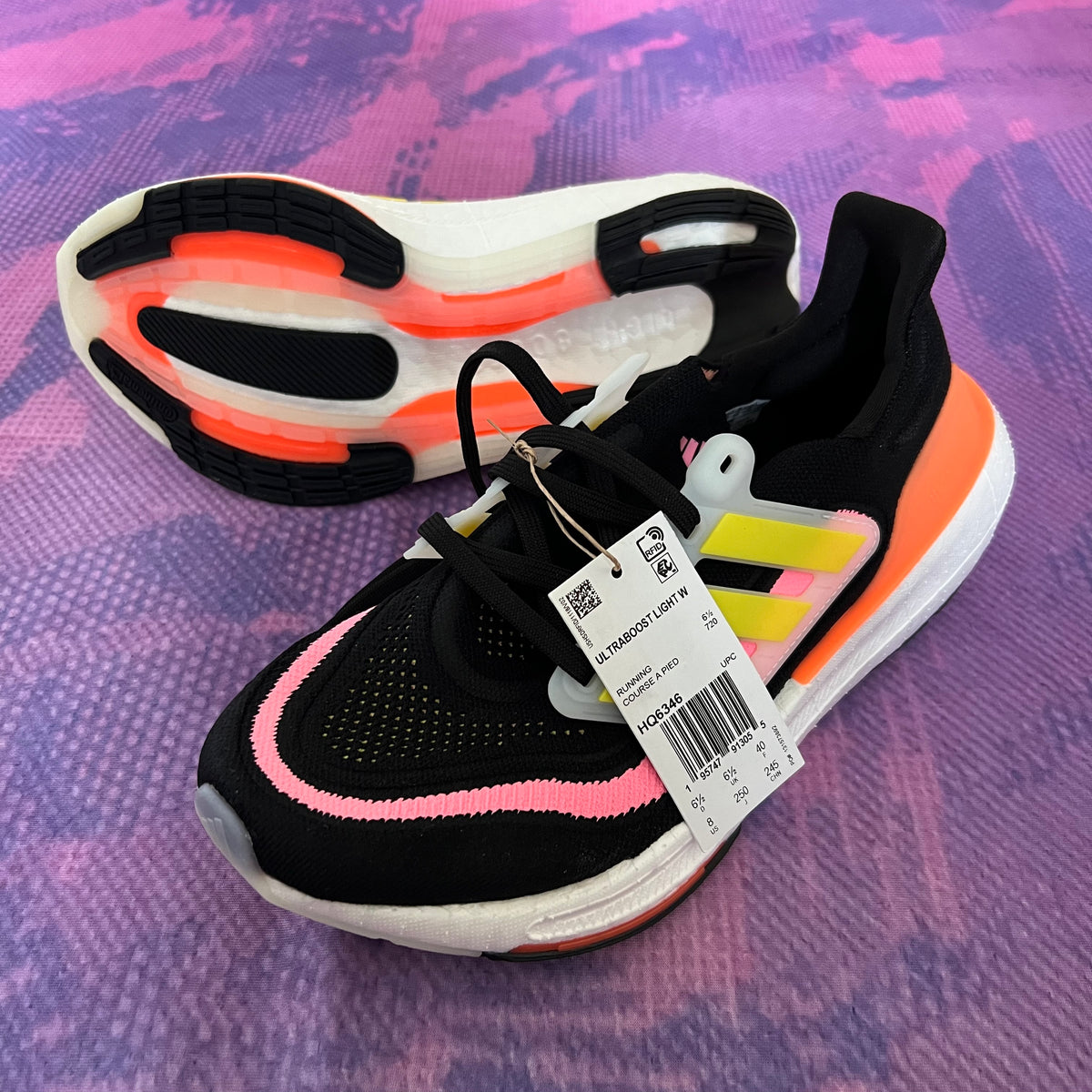 Adidas UltraBoost Light Shoes (6.5 Mens/8 Womens) Bell Lap Track and Field Adidas UltraBoost Light Shoes (6.5 Mens/8 Womens) Bell Lap Track and Field
