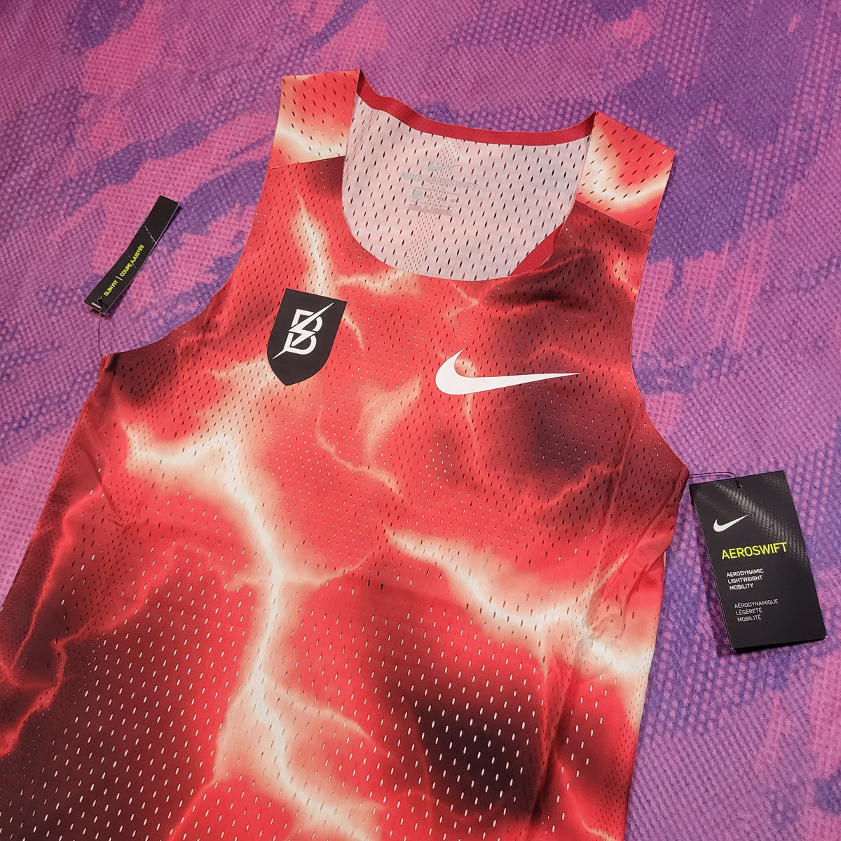 2019 Nike BTC Bowerman Track Club Pro Retail Singlet (XS) – Bell