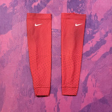 Load image into Gallery viewer, 2018 Nike BTC Bowerman Track Club Pro Elite Arm and Calf Sleeves Set (S)
