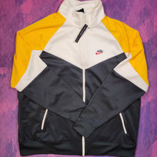 Load image into Gallery viewer, Nike Casual Zip Up Jacket (L)
