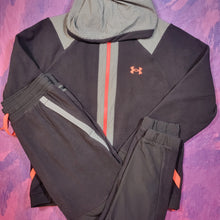 Load image into Gallery viewer, Under Armour Running Jacket and Pants (L)
