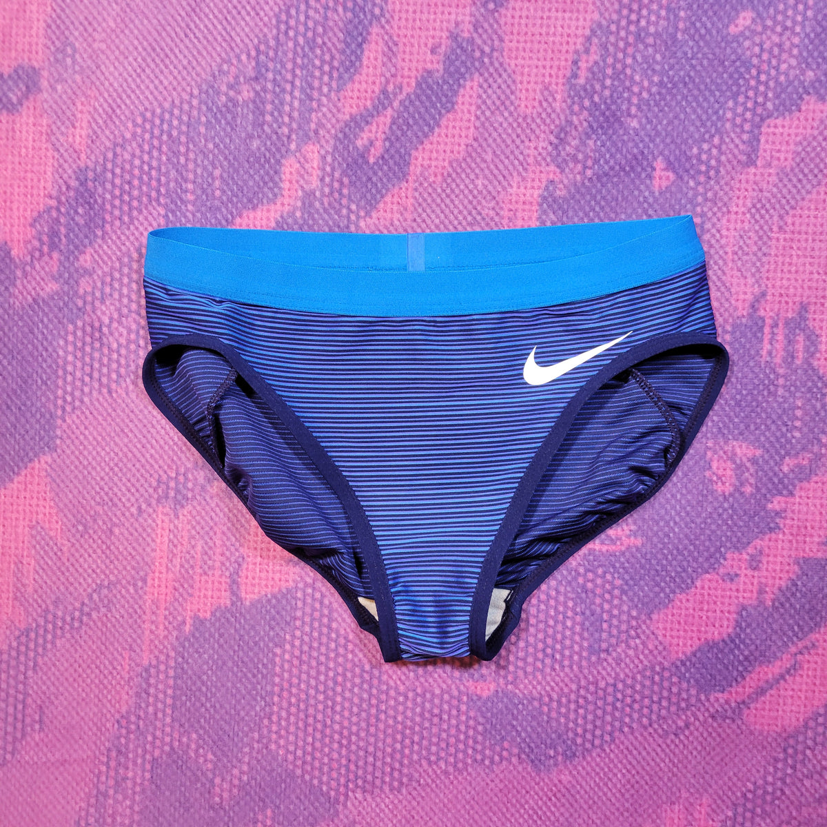 2023 Nike Pro Elite USA Racing Buns (S) - Womens – Bell Lap Track and Field