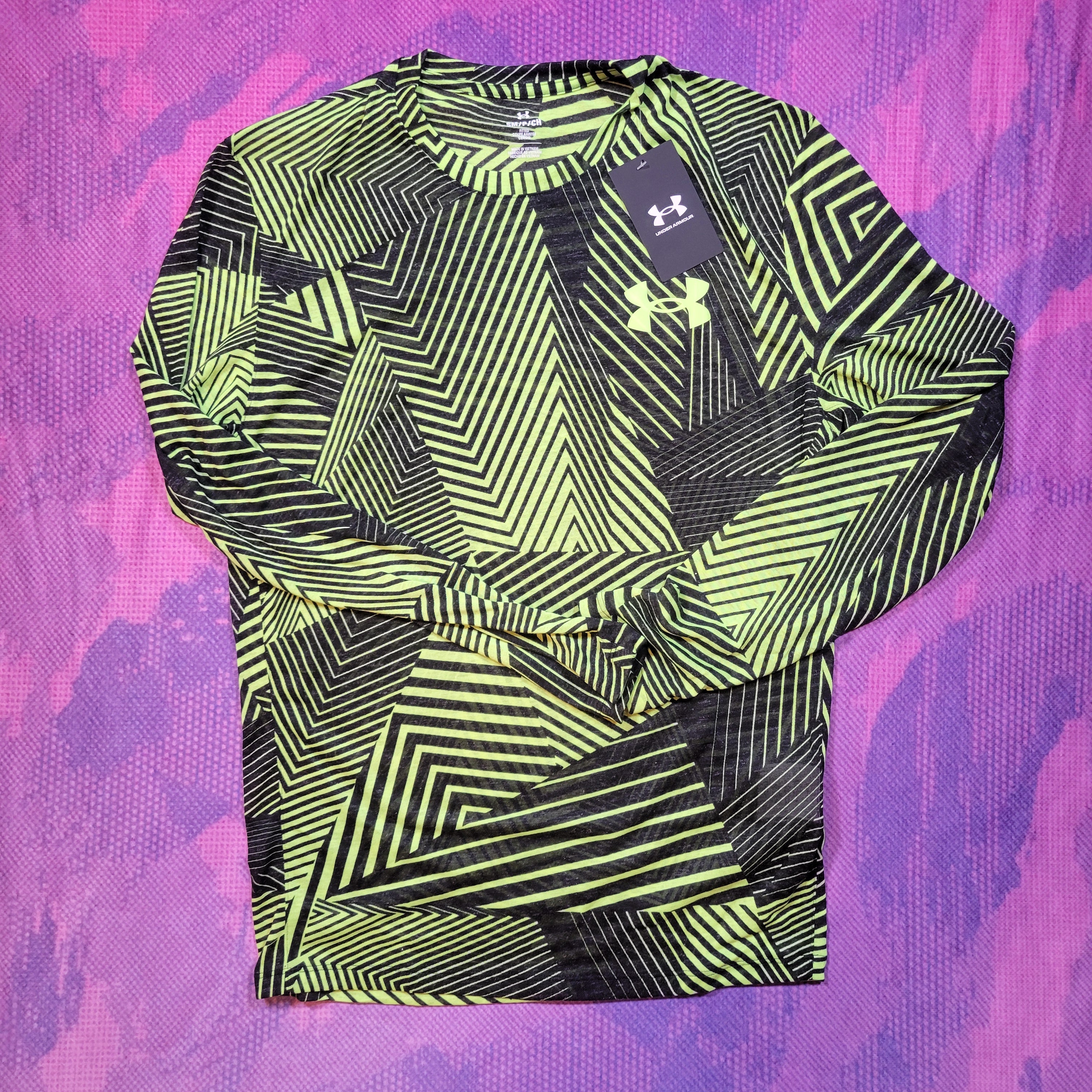 NIKE - NIKE アクーニャJrモデル イエロー アームスリーブ L/XL