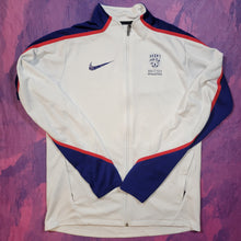 Load image into Gallery viewer, 2016 Nike Team Great Britain Medal Stand Jacket (L) and Pants (M)
