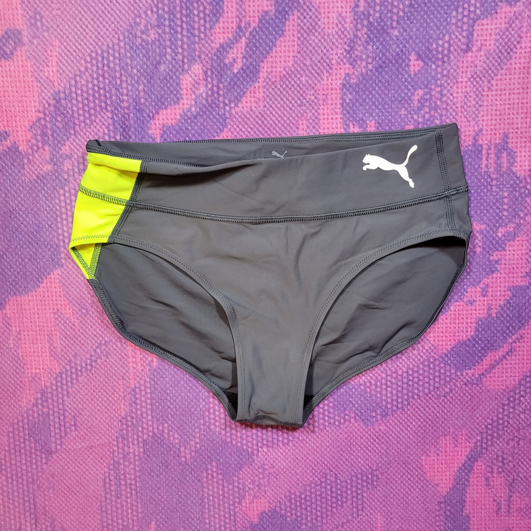 Puma Pro Elite Buns Bottoms (M) - Womens