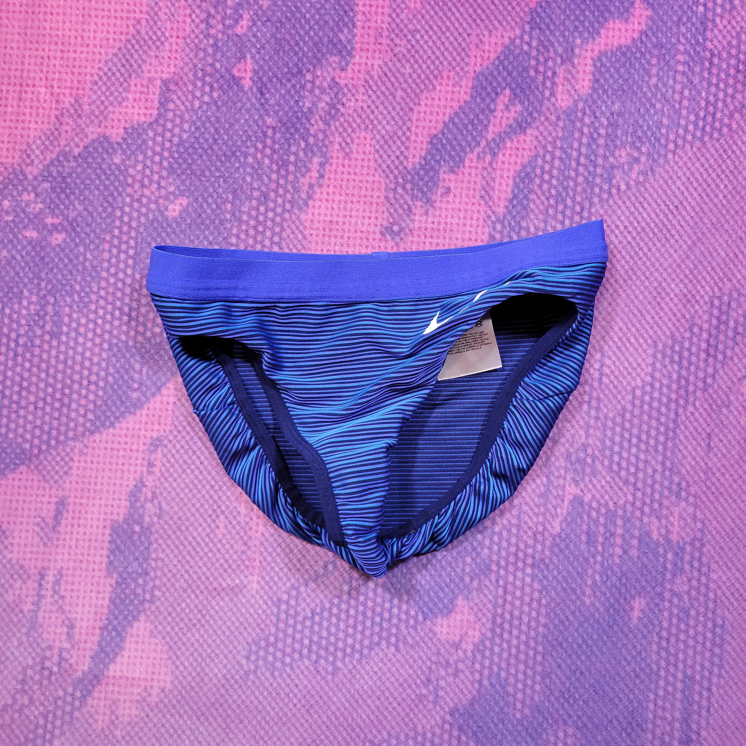 2022 Nike UAC Pro Elite Racing Buns (XS) - Womens – Bell Lap Track