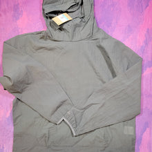 Load image into Gallery viewer, Nike Tech Pack Running Jacket and Pants (M)
