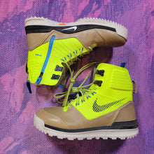 Load image into Gallery viewer, Nike ACG Lunar Terra Arktos Waterproof Hiking Boot Shoes (10.0)
