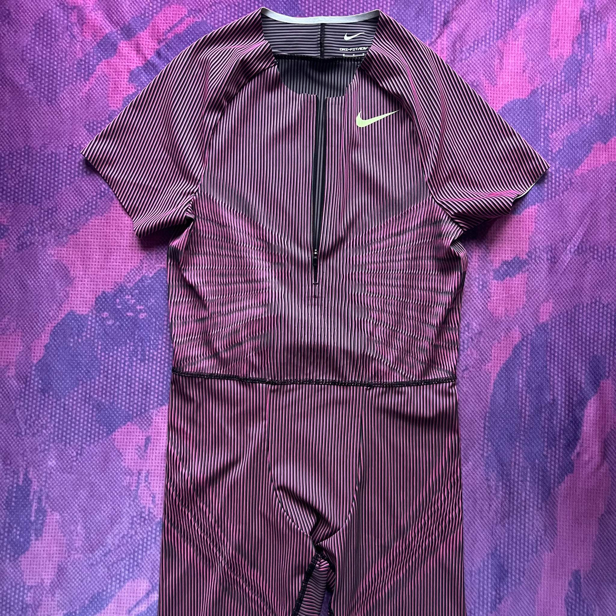 NIKE Pro Elite Storm Suit（Gold Medalist）