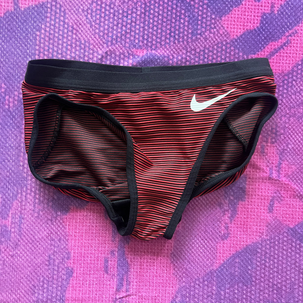 Nike BTC Pro Elite Racing Buns (S - Womens)