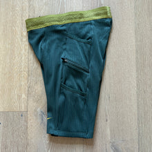 Load image into Gallery viewer, Nike Trail Running Pro Elite Half Tights (S)
