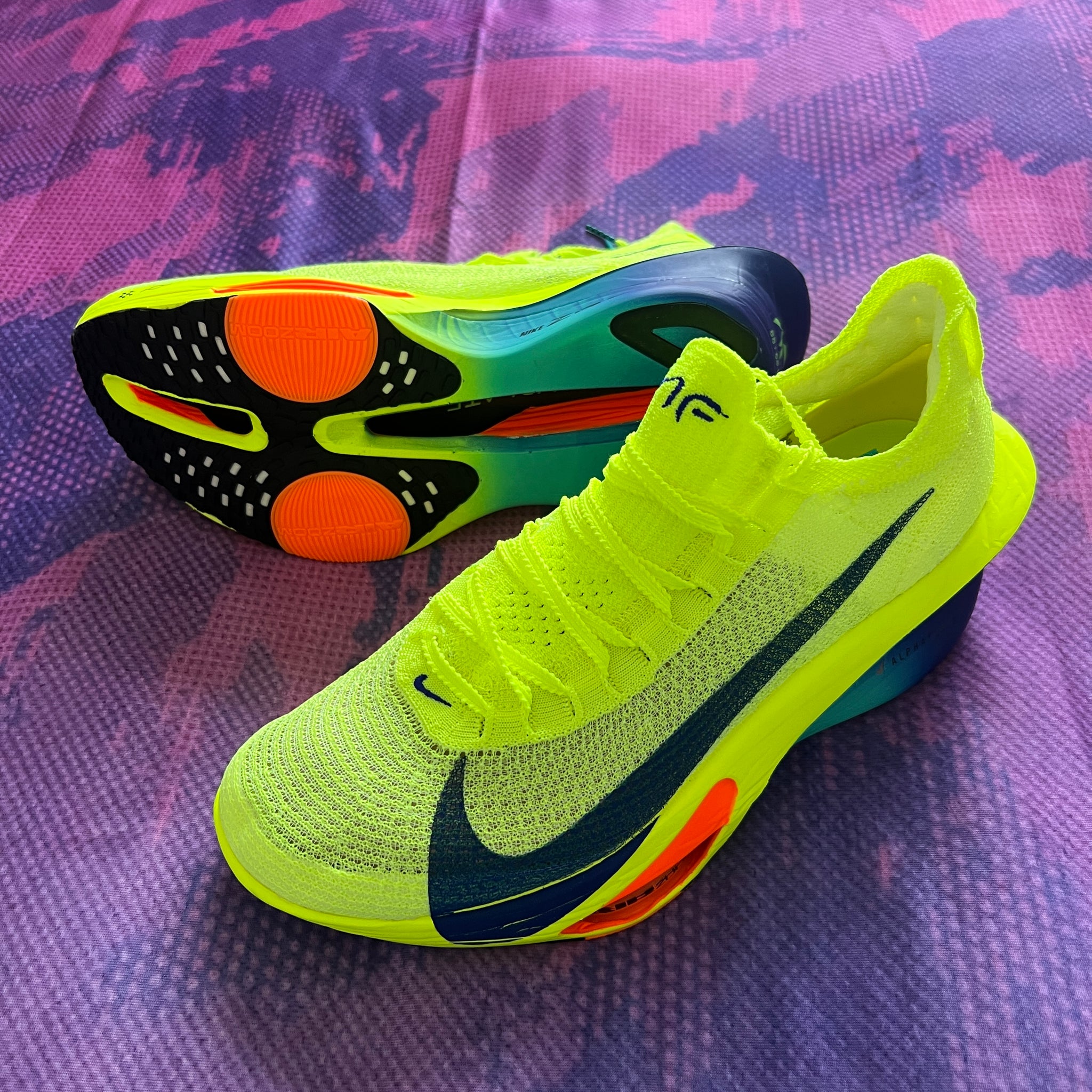 Nike Racing  FLYPLATE  ZOOMX 27.5センチ s-l1200.jpg