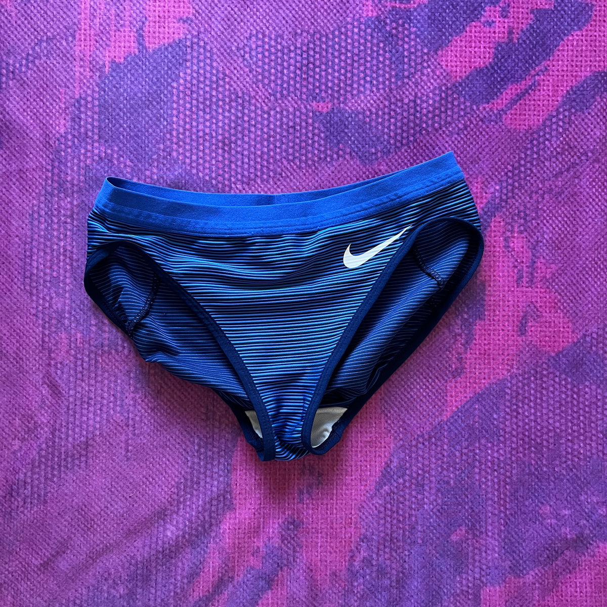 2023 Nike Pro Elite USA Racing Buns (S - Womens) – Bell Lap Track and Field