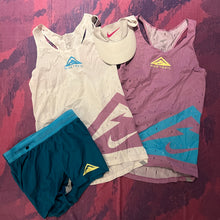 Load image into Gallery viewer, 2023 Nike Pro Elite Lot (S - Womens)
