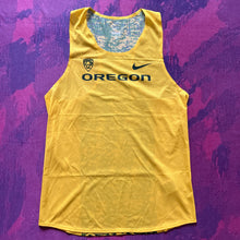 Load image into Gallery viewer, Nike University of Oregon Pro Elite Singlet (M)
