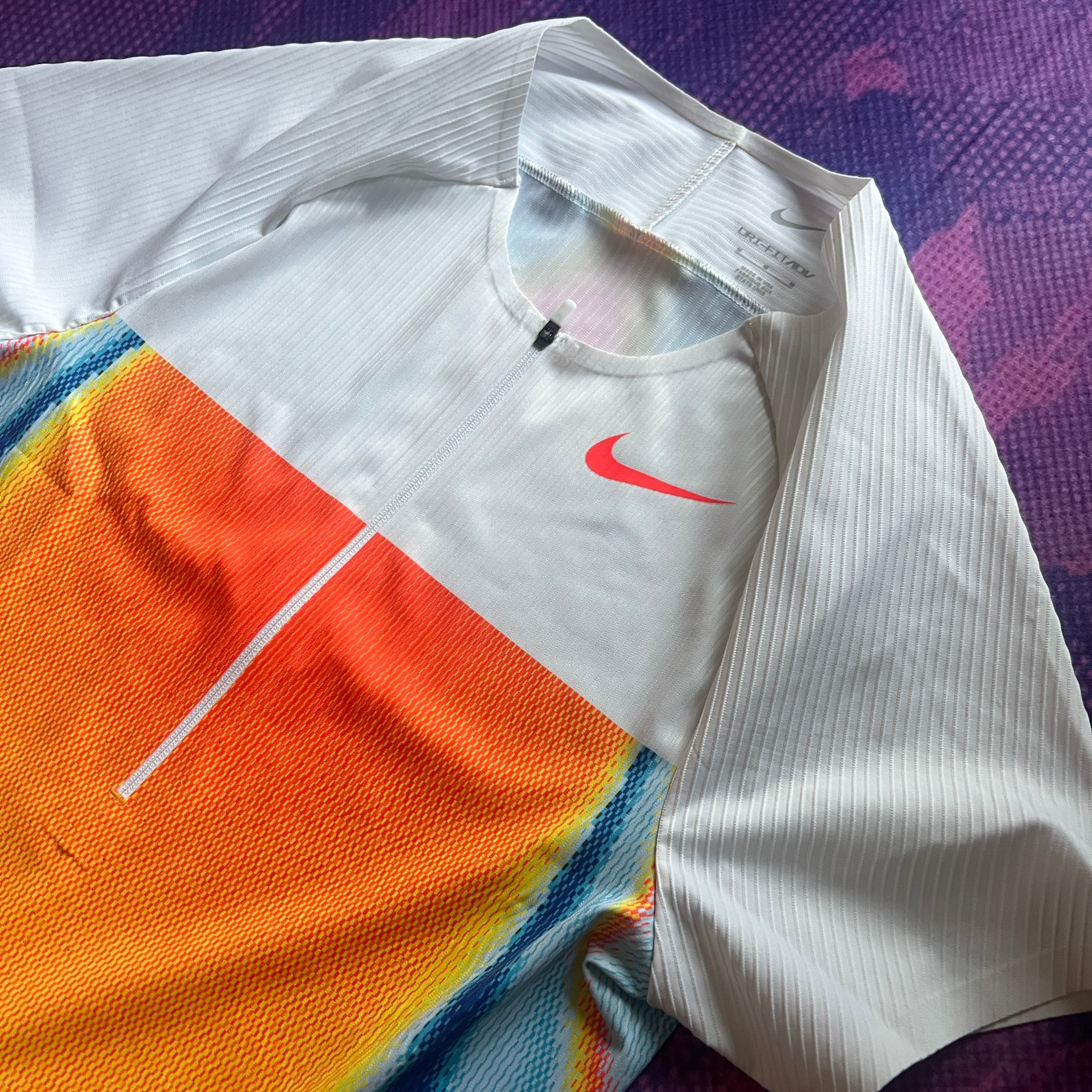 Pro Elite – Bell Lap Track and Field