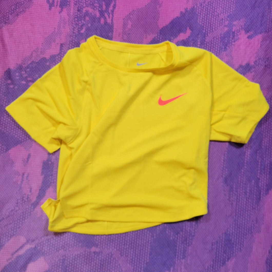 2025 Nike Pro Elite Crop T-Shirt (S) - Womens