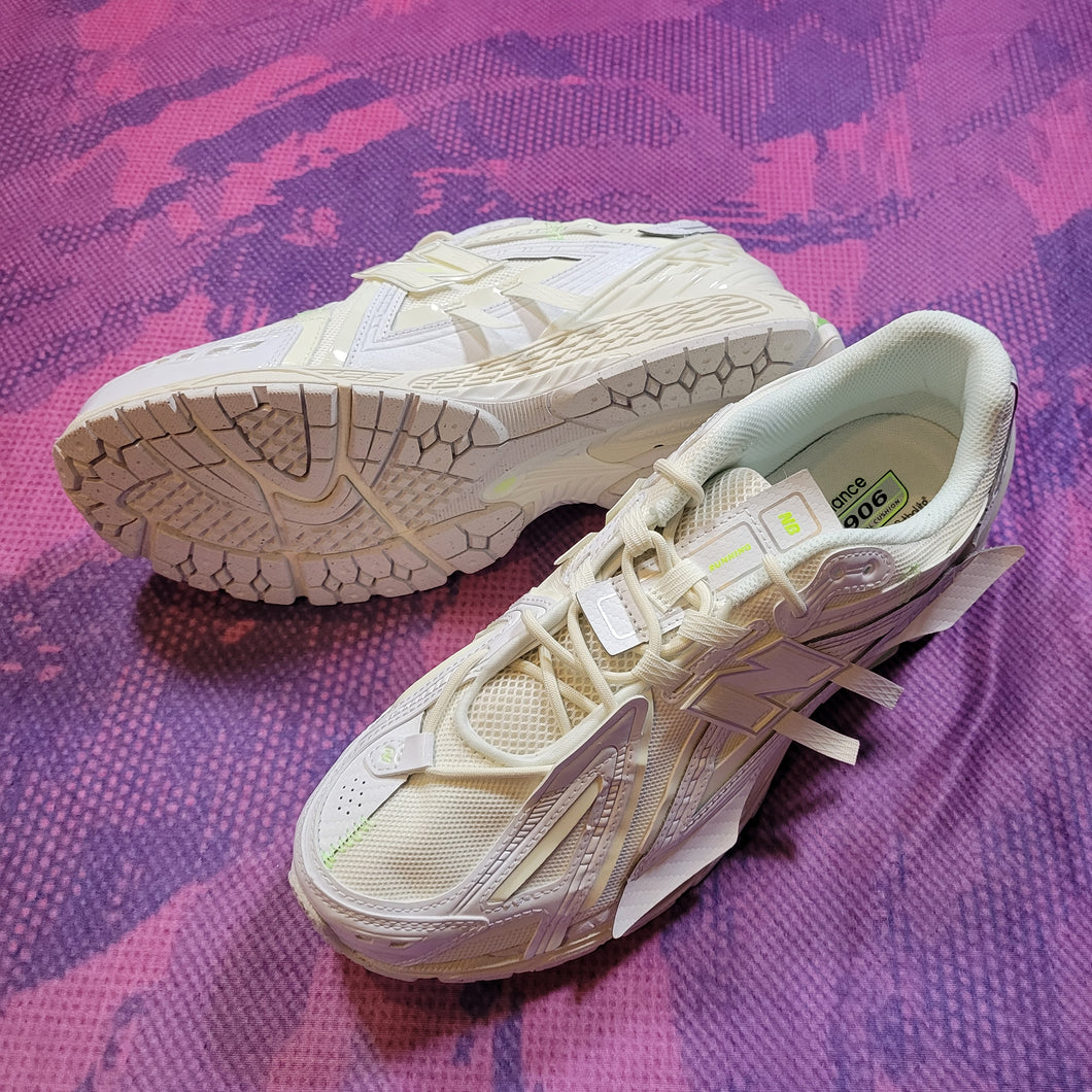 New Balance 1906 Shoes (12.0)