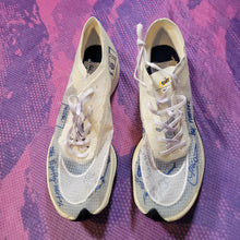 Load image into Gallery viewer, Nike ZoomX Vaporfly 2 Racing Shoe (10.5US)
