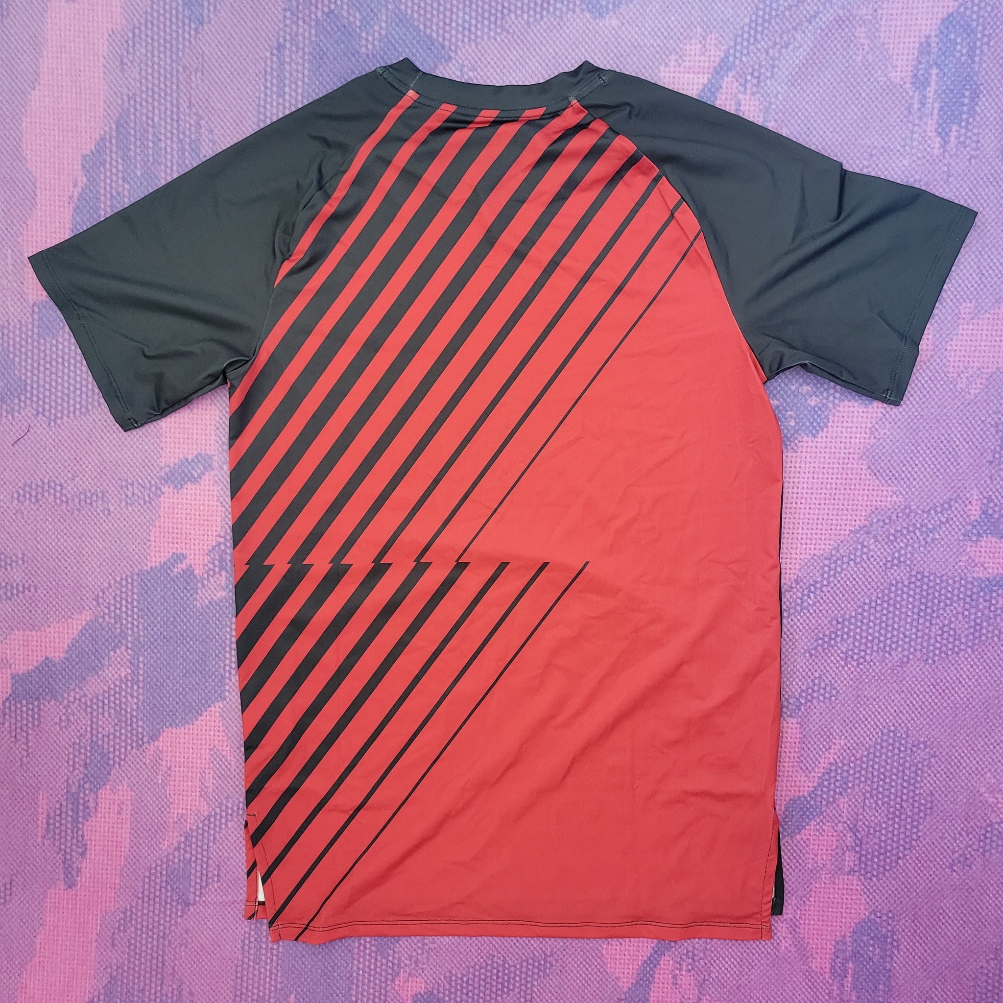 2022 Nike Bowerman BTC T-Shirt (S) – Bell Lap Track and Field