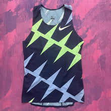 Load image into Gallery viewer, 2020/21 Nike Pro Elite Distance Singlet (S)
