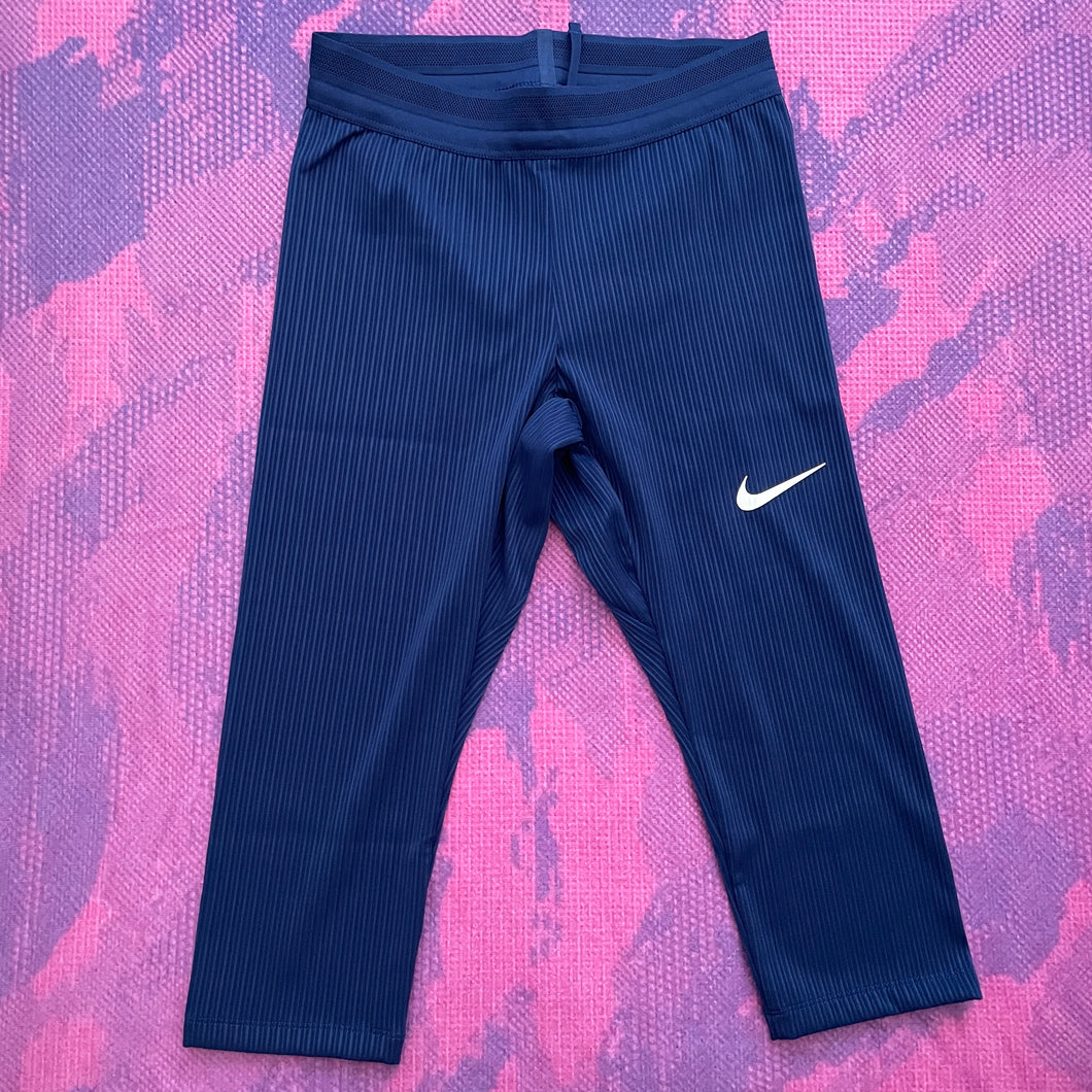 2021 Nike Pro Elite Capri Tights (XS) - Womens